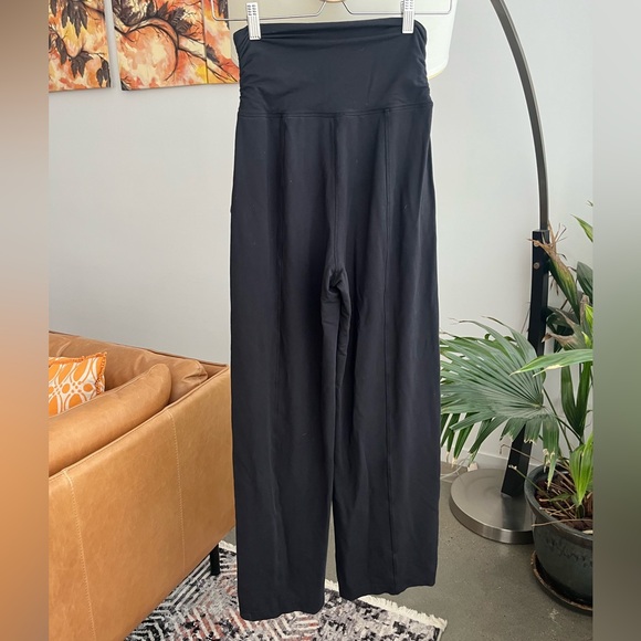 Lululemon Take It Easy Pant - Picture 3 of 5